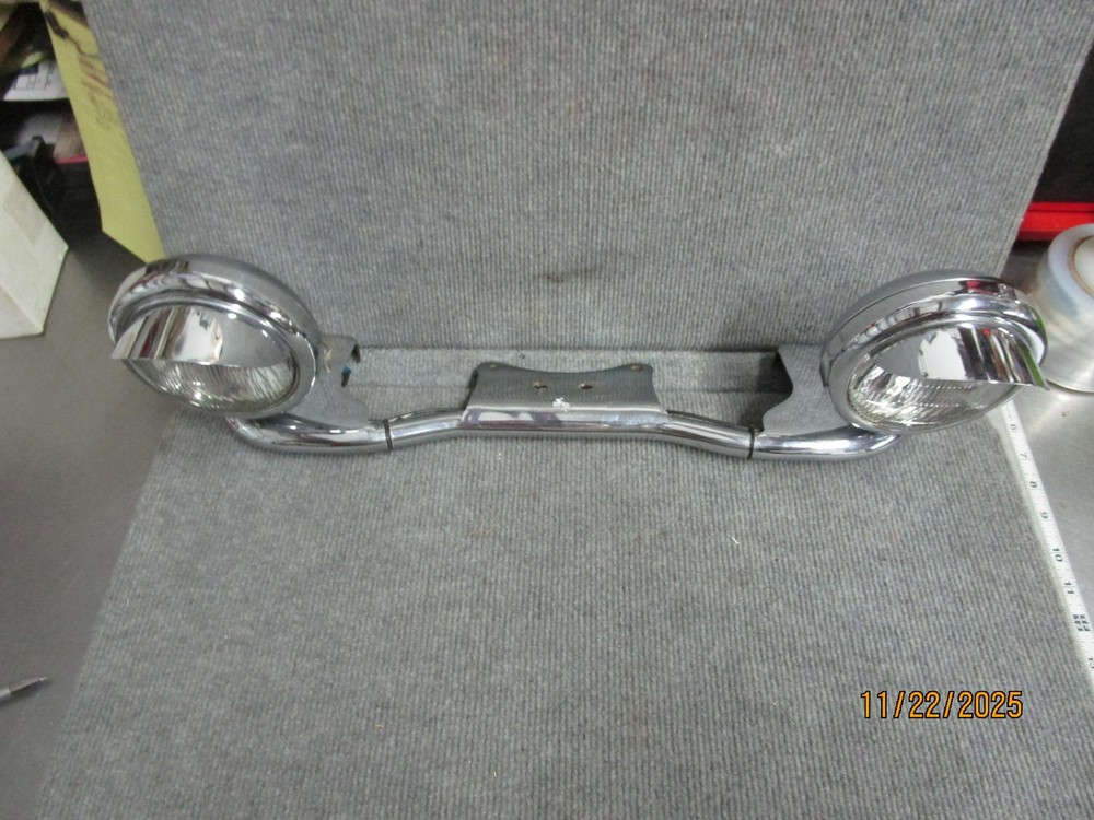 20" Auxillary Bar with Lights 32001-001