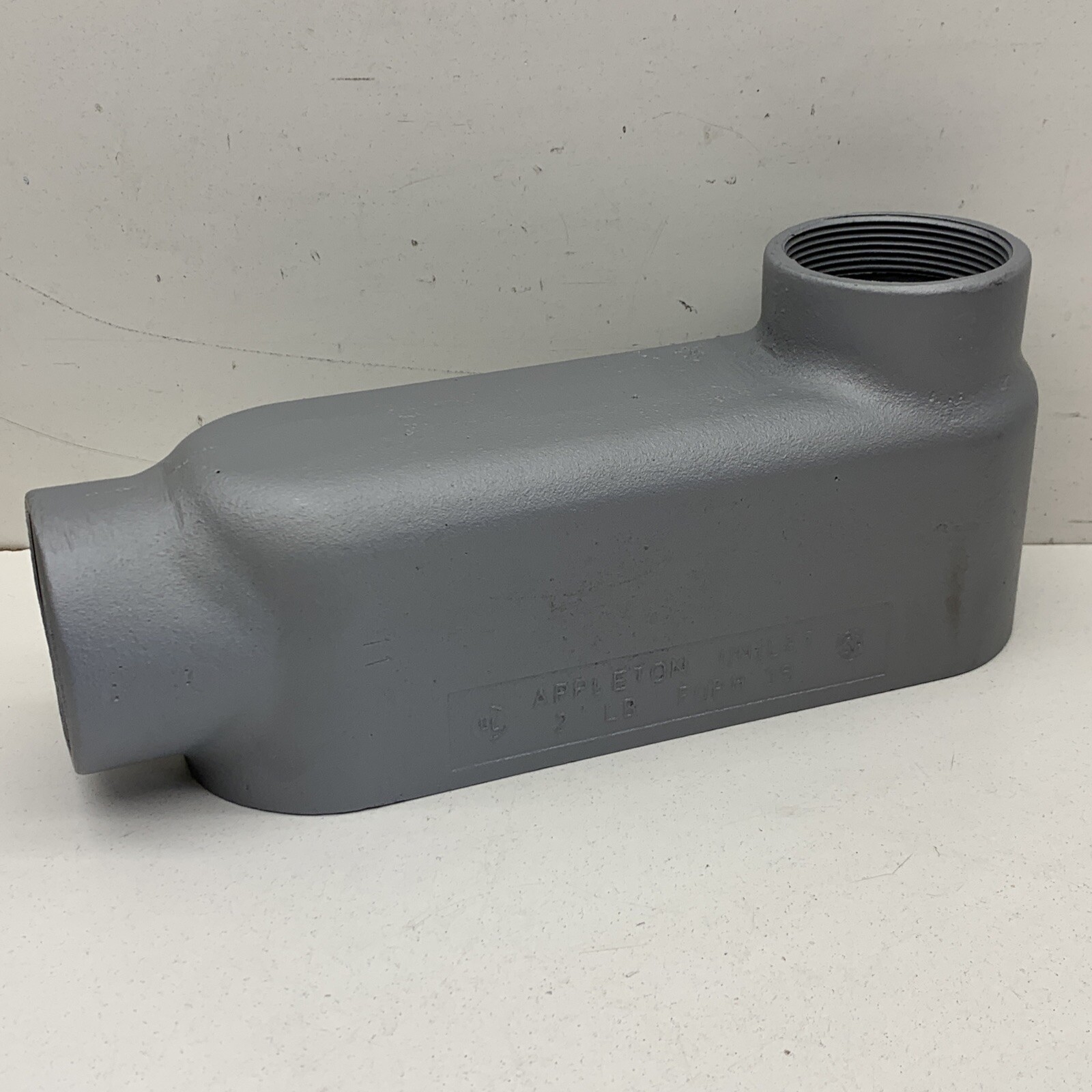 Appleton LB200-M Malleable Iron LB Conduit Outlet Body 2" (No cover or gasket)
