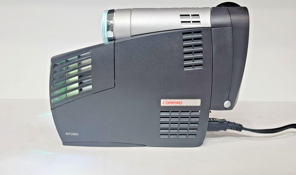 Compaq MP2800 Micro-portable Digital Multimedia Video DLP Projector