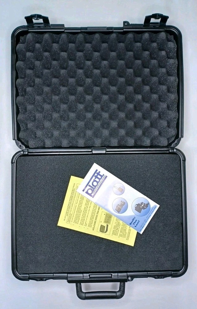 Platt 707 Black Plastic Hard Shell Case Pull Apart Foam Inside