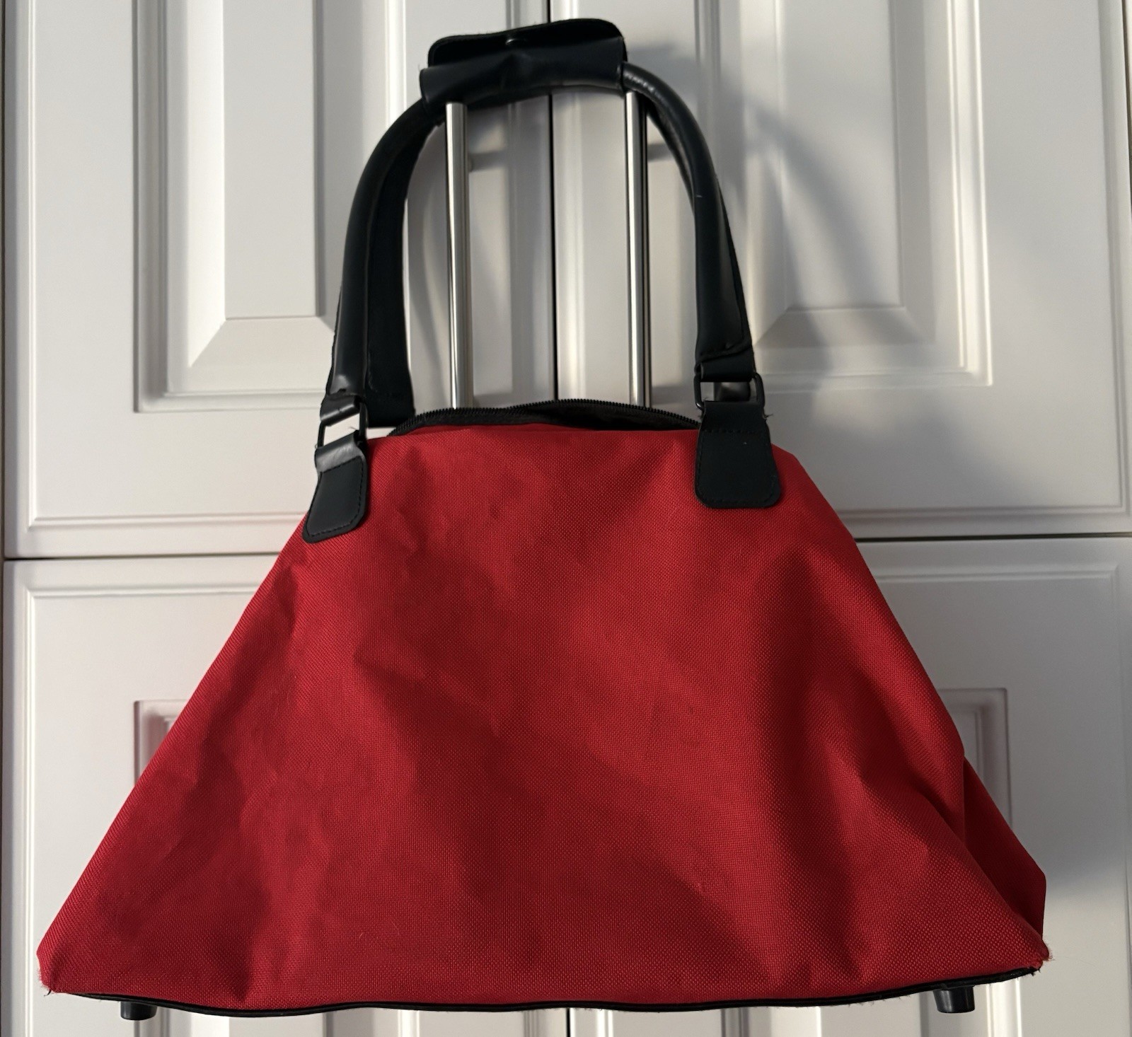 Official Walt Disney World Travel Tote Bag Luggage Bag Red Zipped 1971 Snaps