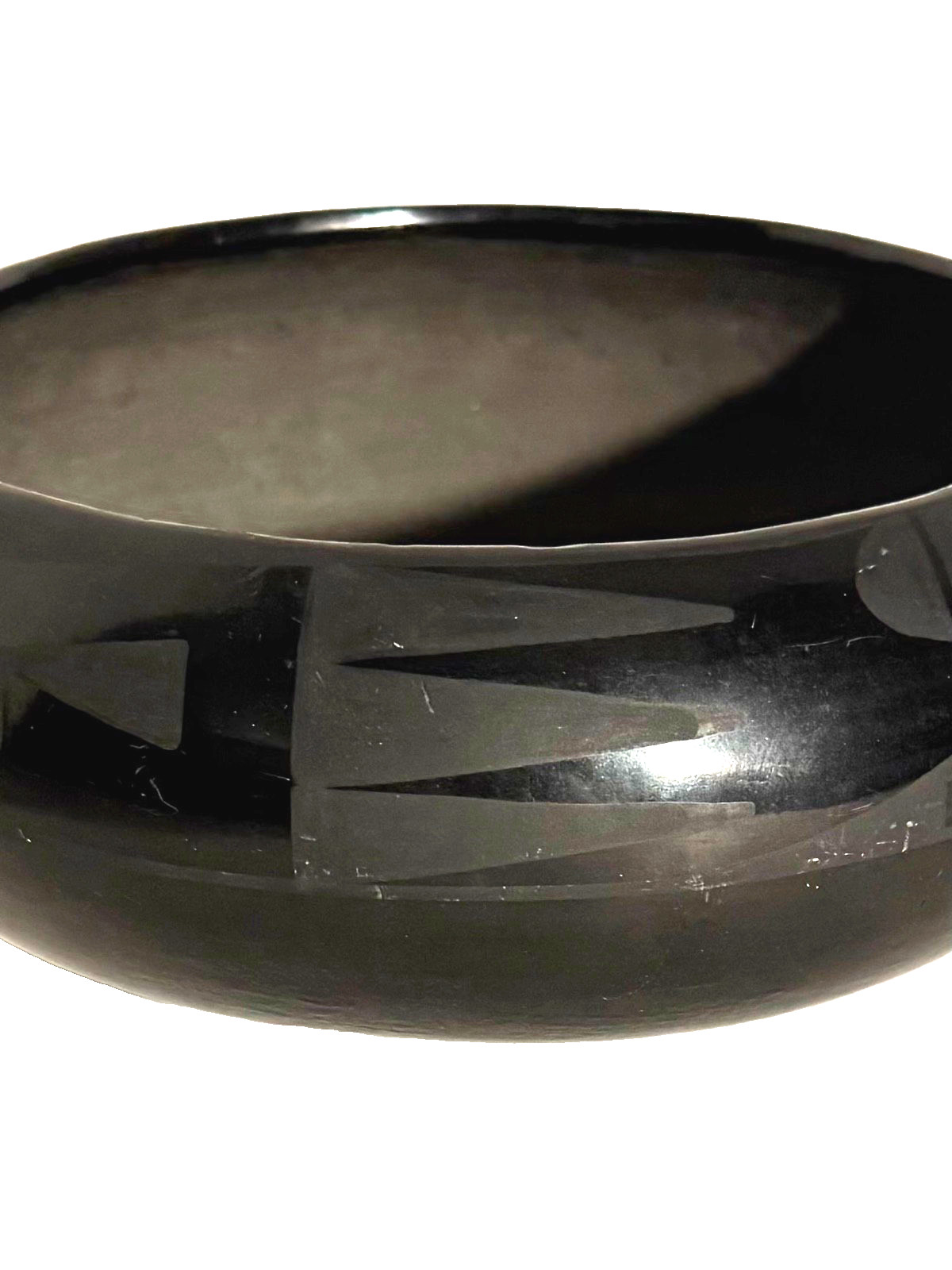 MARIA MARTINEZ (1887-1980), CLASSIC “MARIE” BLACK-ON-BLACK 9” POTTERY BOWL