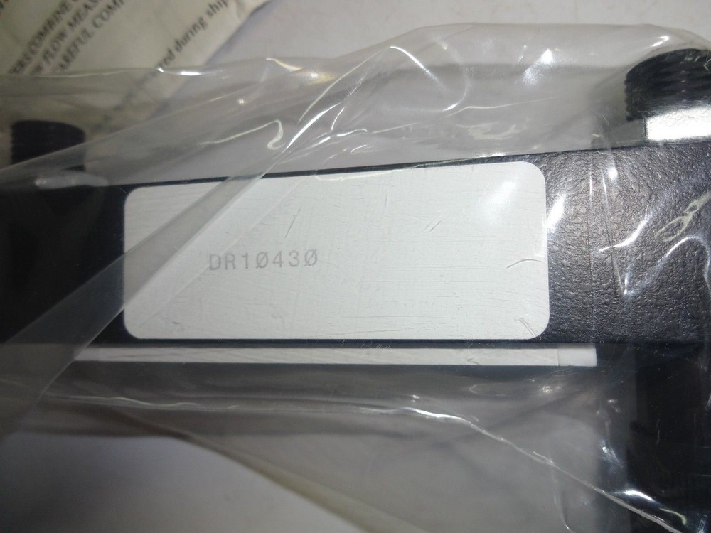 Dwyer DR10430 Flowmeter New