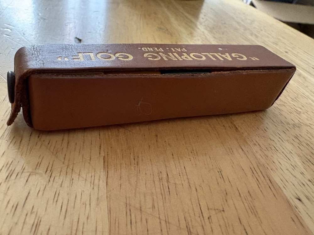 Vtg Galloping Golf Bakelite Dice Game Leather Case