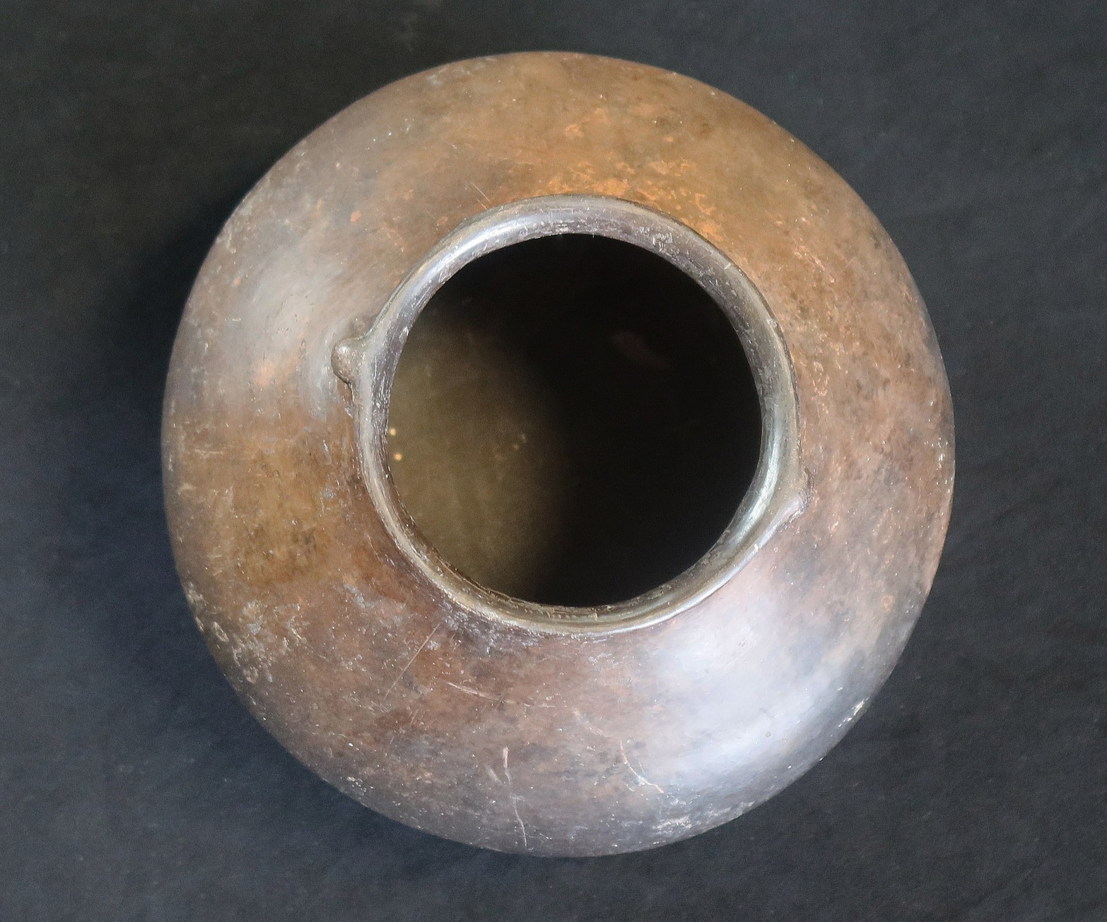 prehistoric Anasazi Casas Grandes Ramos jar with lugs no restoration 600-1450 AD