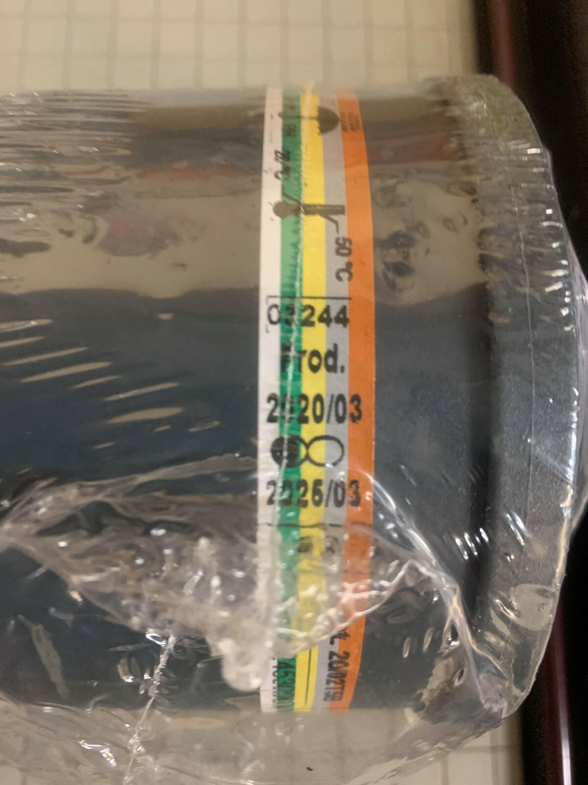 NBC Gas Mask Military-Grade SGE 400/3 Comes with TWO 40mm NATO CBRN Filters, NIB