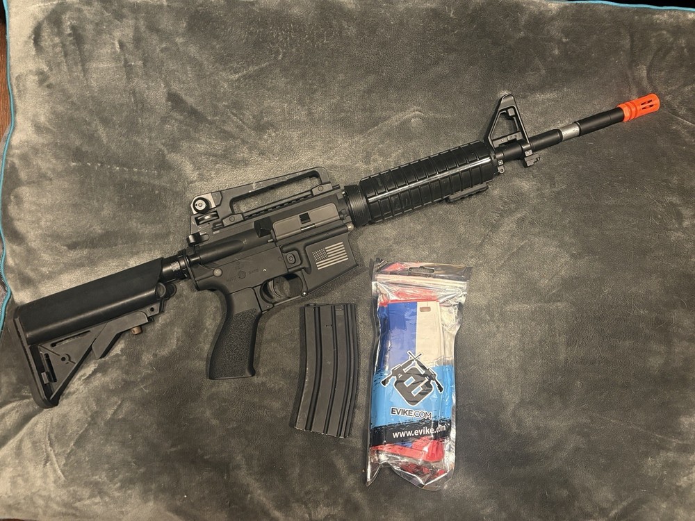 E&C M4 Airsoft Gun