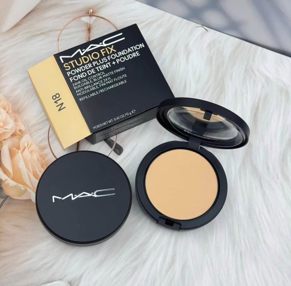 M.A.C studio fix powder plus foundation