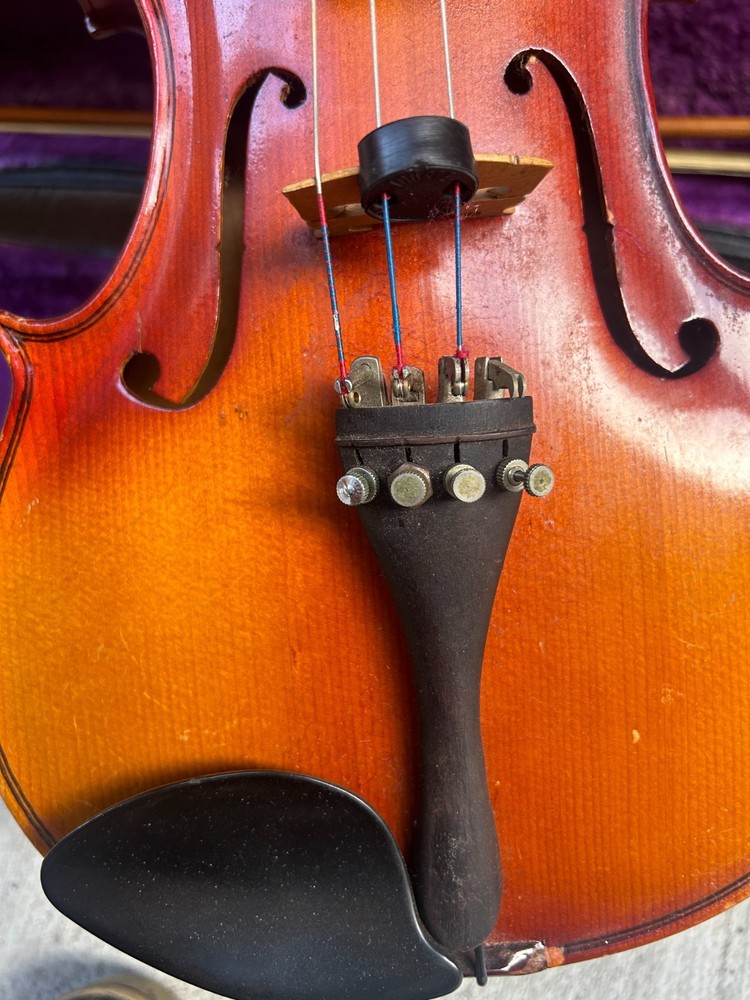 4/4 Violin Unknown Maker With Case