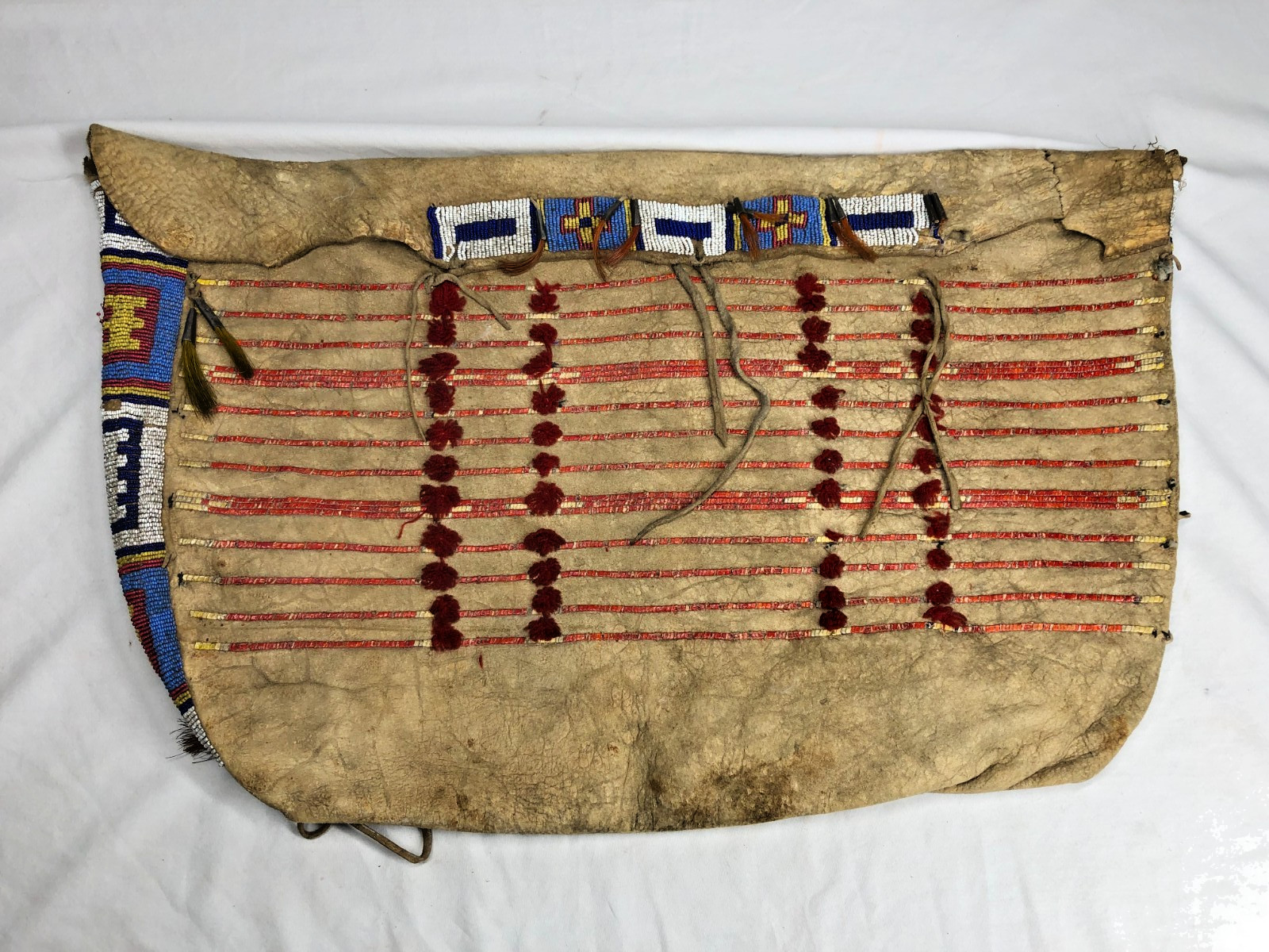 ANTIQUE LATE 1800'S SIOUX TEEPEE BAG OR SADDLE BAG W/ QUILL & BEADED DECORATIONS