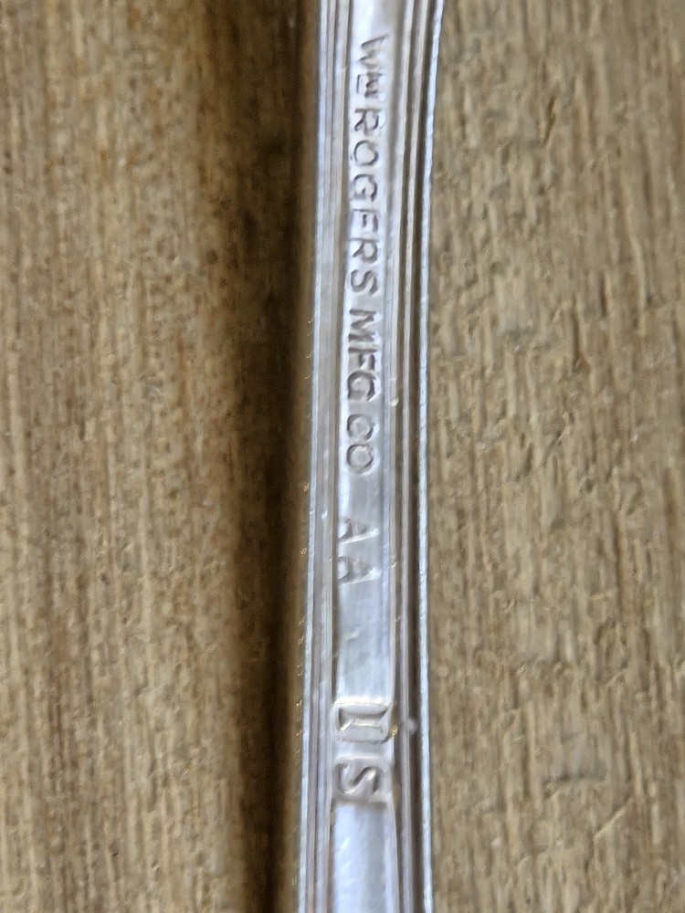 2 Wm Rogers Silverplate Teaspoons