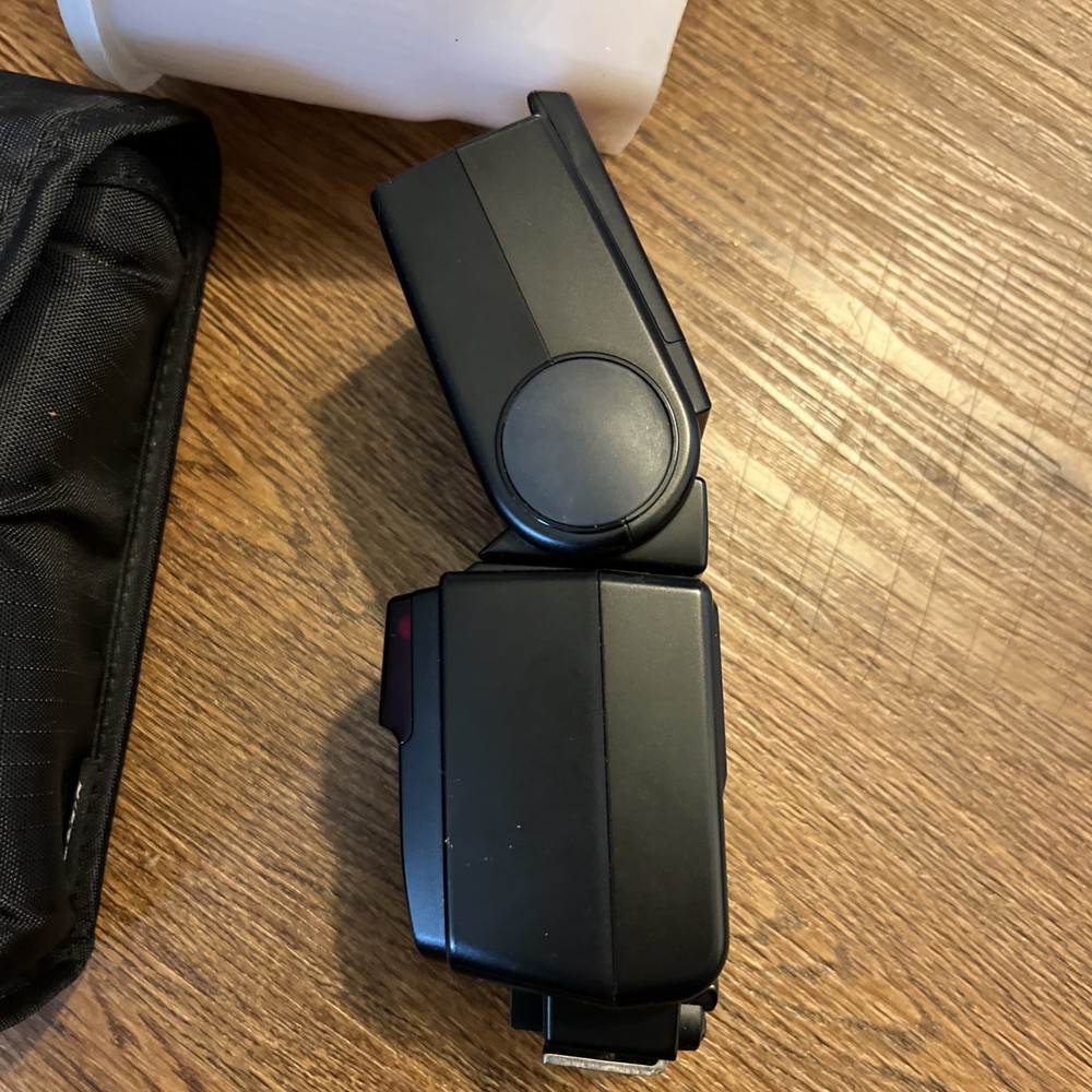 NIKON SPEEDLIGHT SB-600 FLASH