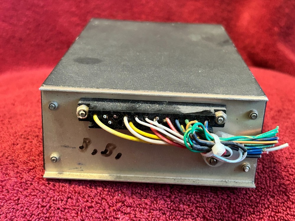 CESSNA AUTOPILOT MOUNTING TRAY WITH CONNECTOR