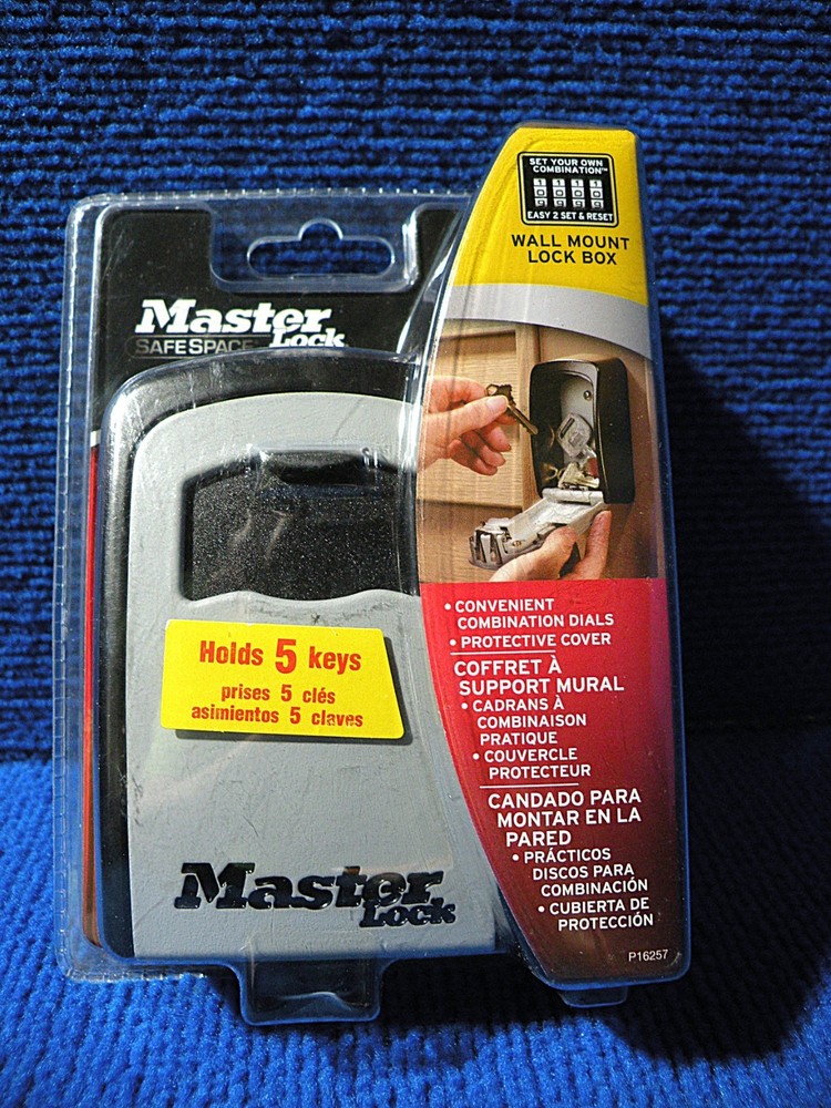 New Master Lock 5401D Wall Mount Combination Key Lock Box