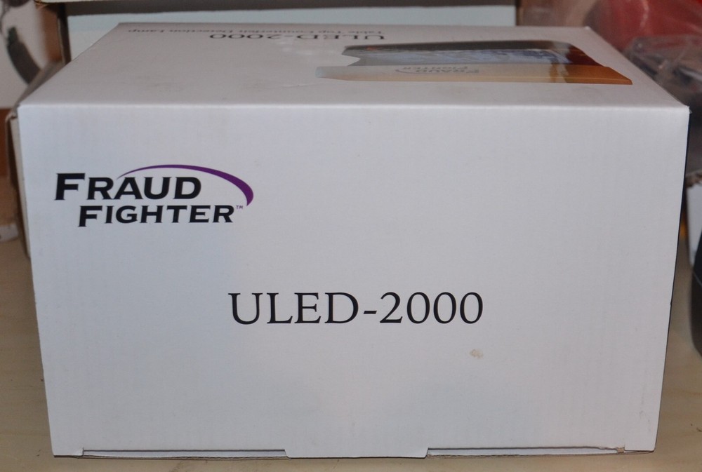 Fraud Fighter ULED-2000 table top counterfeit detection lamp new