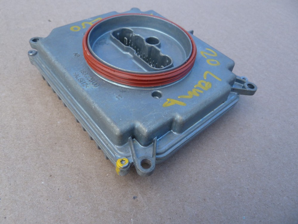 Lamborghini Huracan Headlight Ballast Control Unit Module Computer ECU Porsche