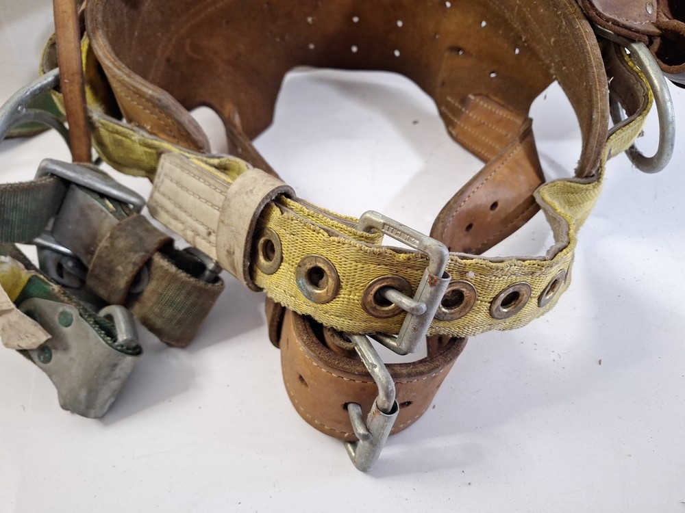 Lineman's Tree Climbing Pole Miller Belt Tool Holder