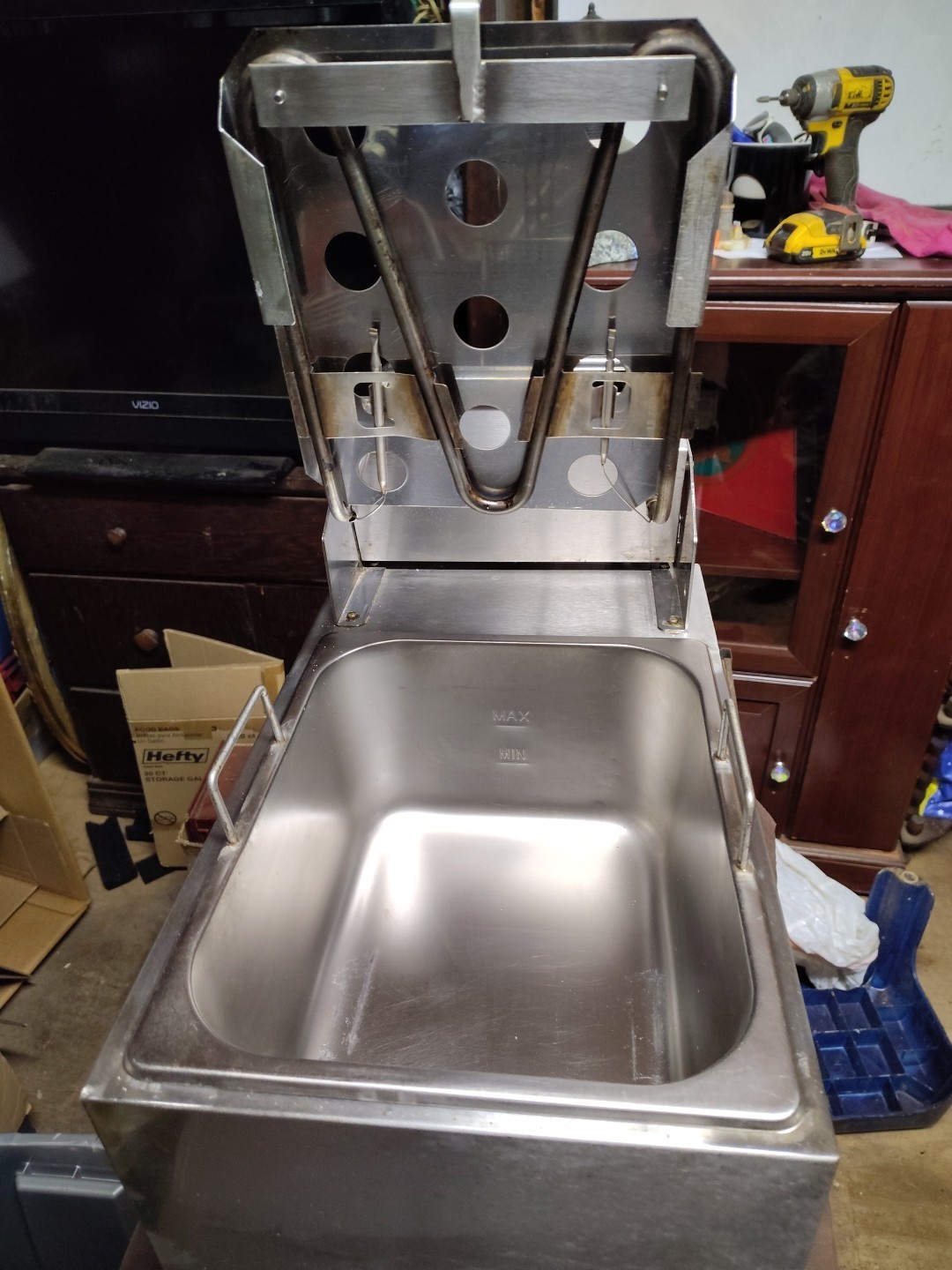 Globe PF10E Countertop Electric stainless steel Fryer,Manual Reset