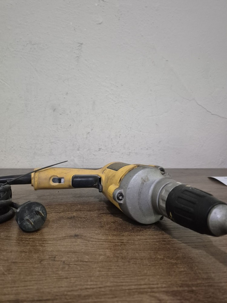 DEWALT DW272 VSR Drywall Screwdriver