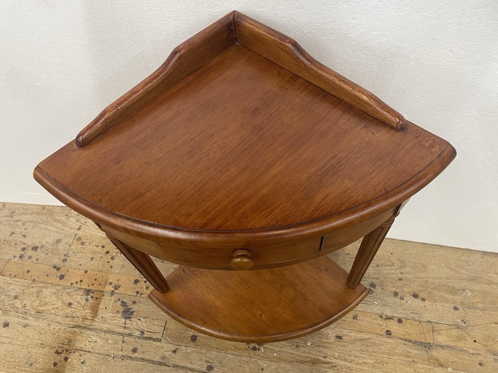 Corner Stand w Shelf, Drawer Sheraton Style Accent Table