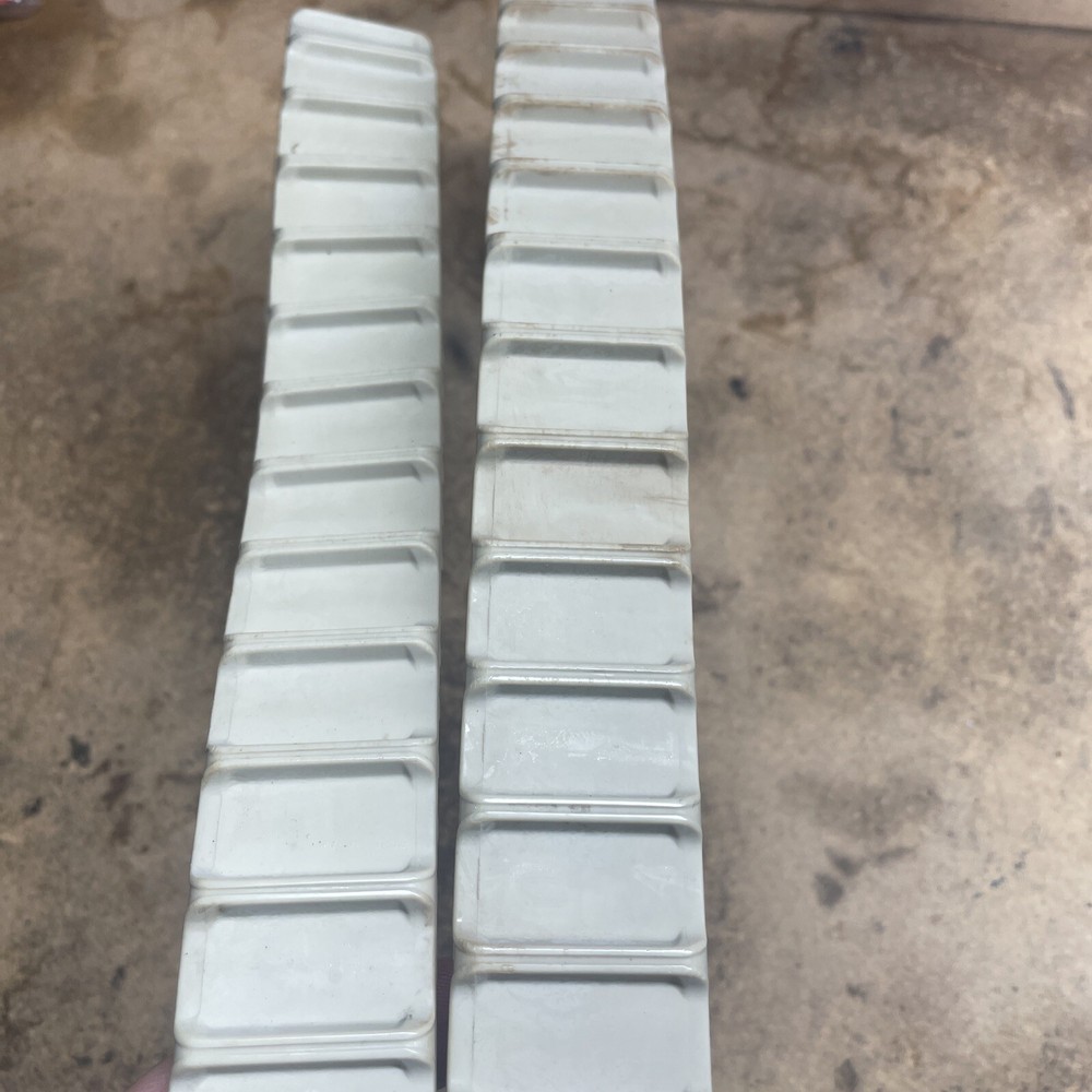 MAYTRONICS / DOLPHIN ACTIVE GREY TRACKS ( PAIR ) MAYTRONICS PART 9983152-R2 USED