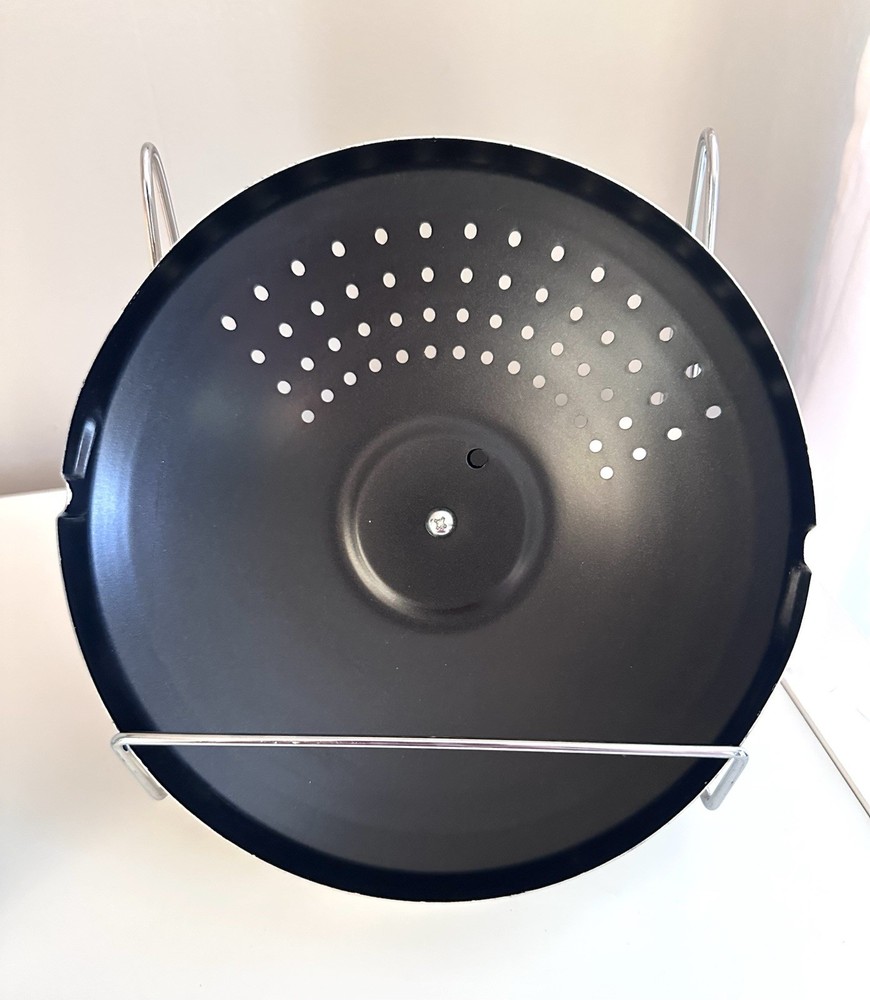 Small Enamel Stockpot With Vented Locking Lid EXCELLENT CONDITION
