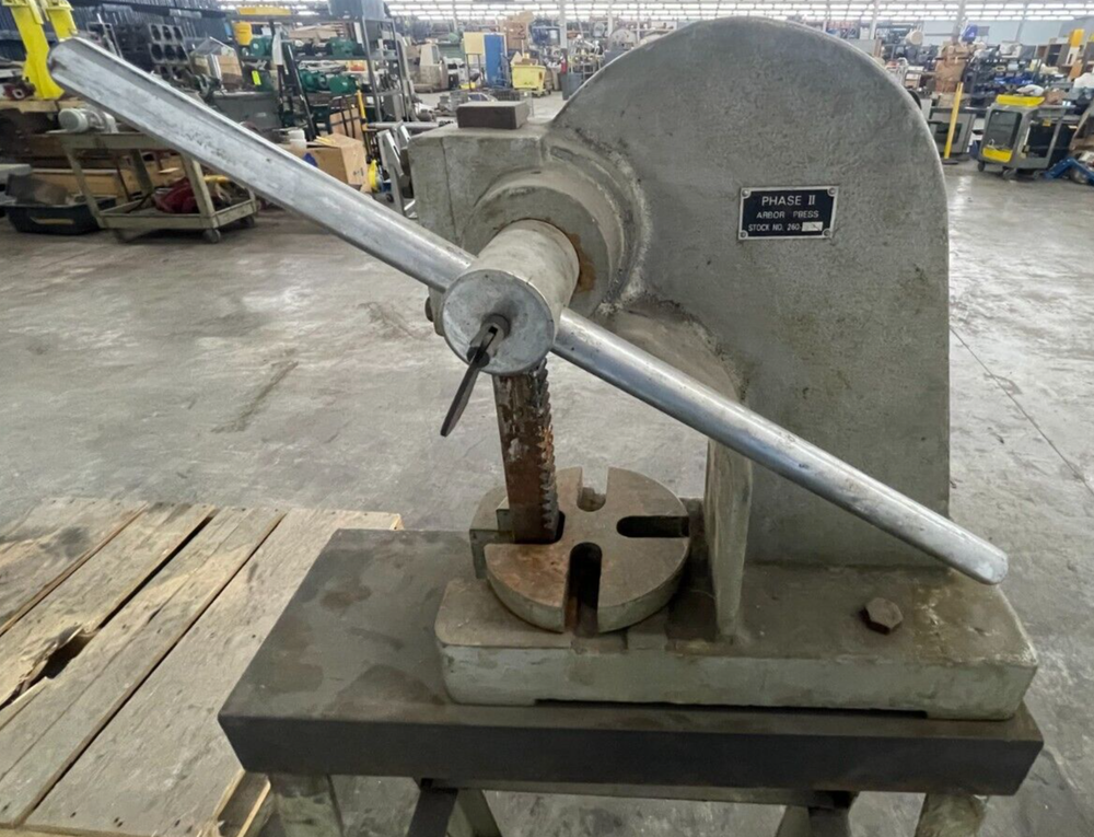 PHASE TWO ARBOR PRESS 260-102 2 TONS RAM HEIGHT 14"