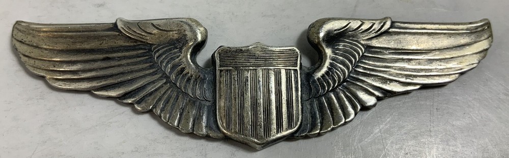 Aviaton Silver Wings With Striped Shield Emblem with Missing Pin Posts Militaria