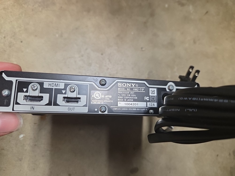 SONY HMZ-T1P 3D VR headset Processor Unit only tested works great free ship