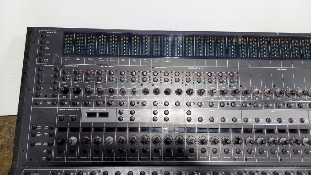 Digidesign Focusrite MC124 Control24 Protools Professional Mixer Console