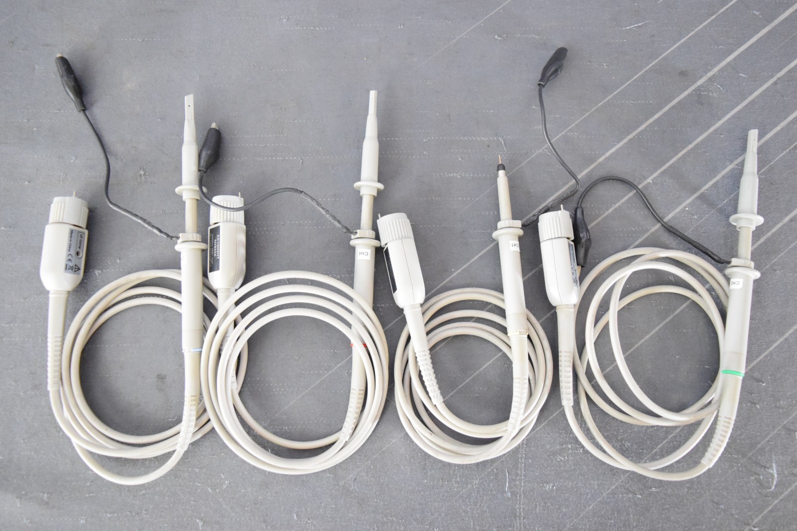 Keysight N2843A Passive Probe 500MHz 10X 11pF 300V CAT2 N28xxA/B Series (Qty. 4)