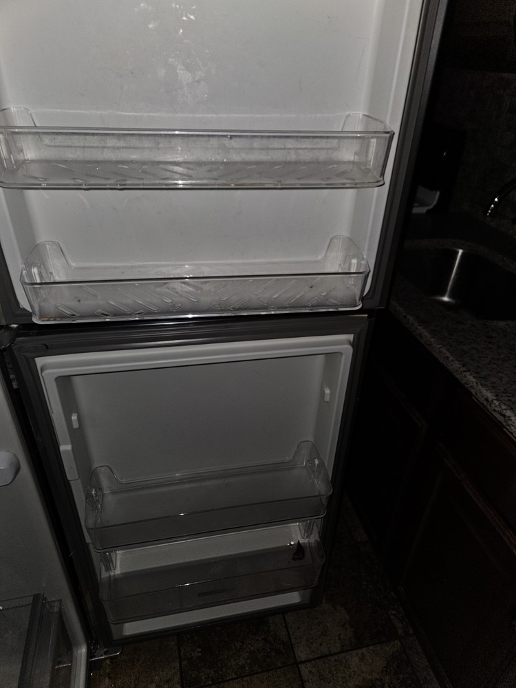 Whirlpool Refrigerator PICKUP ONLY