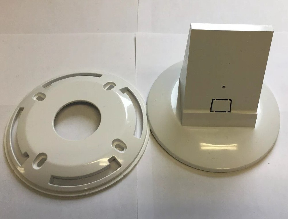 Acuity Controls - Sensor Switch WV PDT 16 R corner mount kit