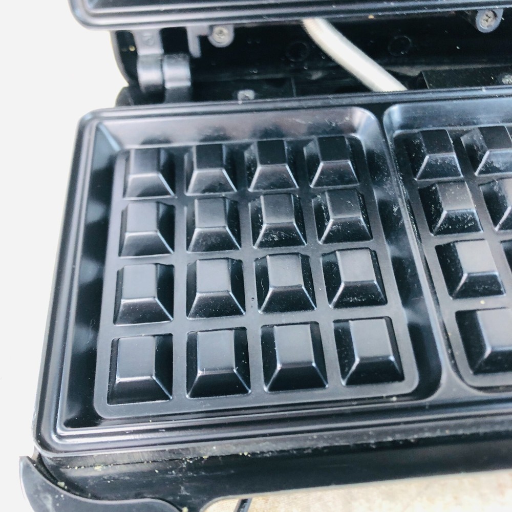 KRUPS 653 WAFFLE CHEF COMPACT 2 SLICE BELGIAN WAFFLE MAKER