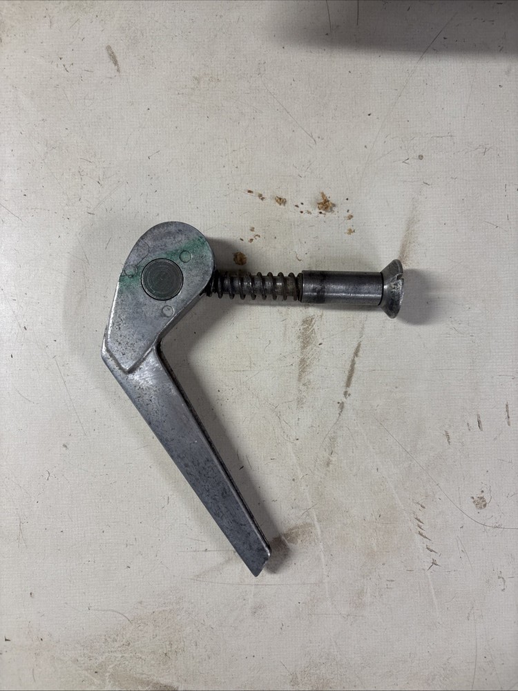 Shopsmith Mark V 500 Headrest Lock Lever Assembly