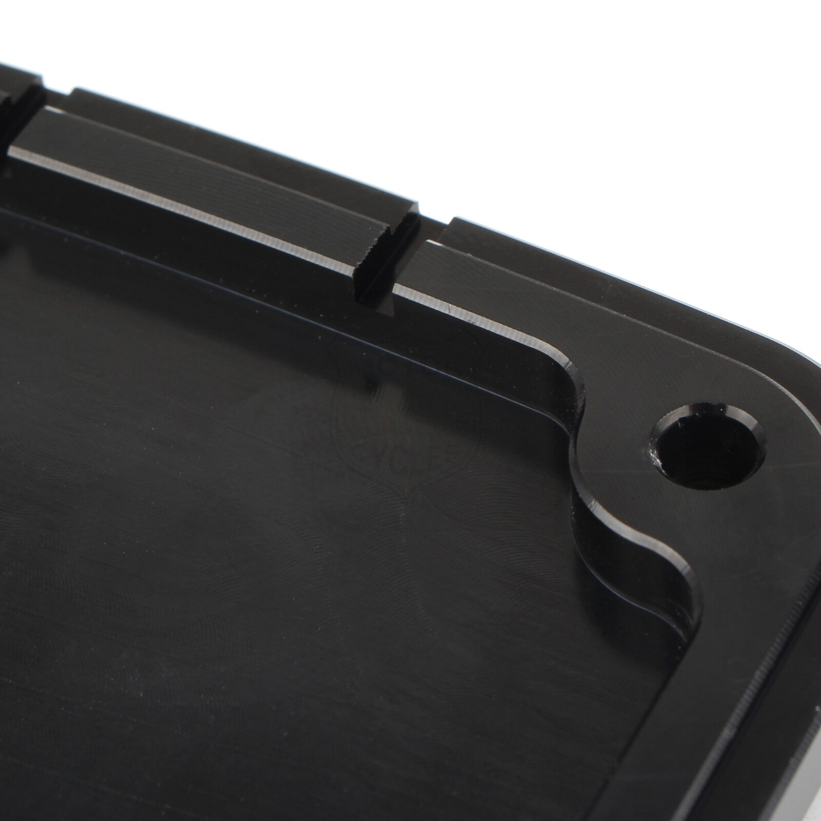 Black Front Brake Master Cylinder Cover For Harley Electra Glide Road King V-Rod