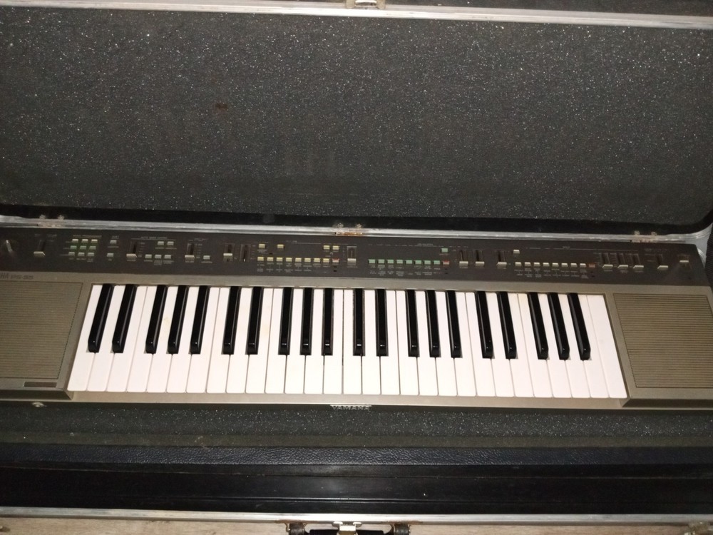 1983 Yamaha PS-55 Keyboard Vintage