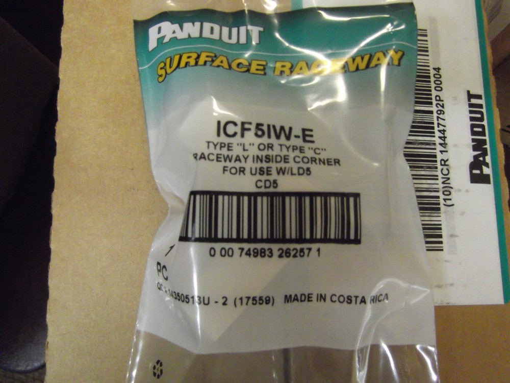 PANDUIT 5ZXD7 Inside Corner Fitting 20 Piece Case