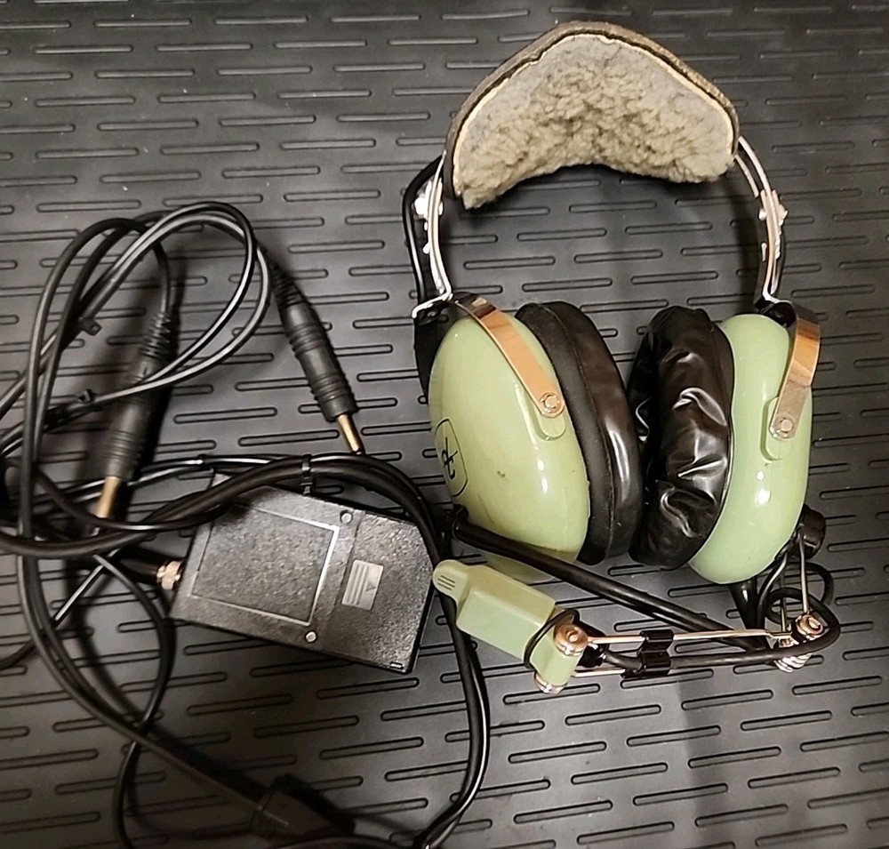 David Clark TSO-C58a Aviation Headset Model M-4 UNTESTED