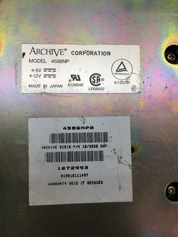 Archive 4586NP SCSI-2 16GB External Dat Drive