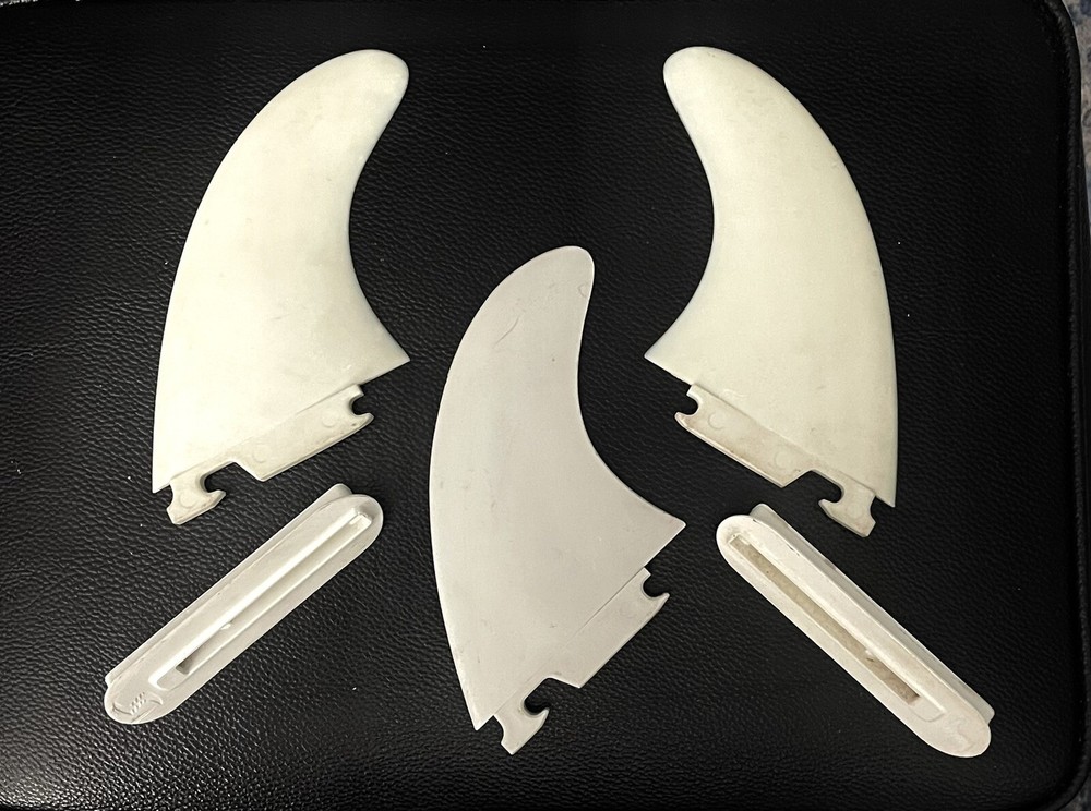 Fin-S Tri Fin Set With 2 Fin Boxes Rare