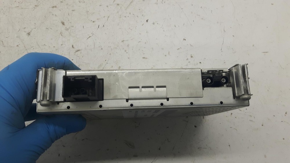 2007 BMW 3 SERIES E90/E91/E92/E93 AMPLIFIER UNIT DAB Tuner VP5KAF-19C034-BM