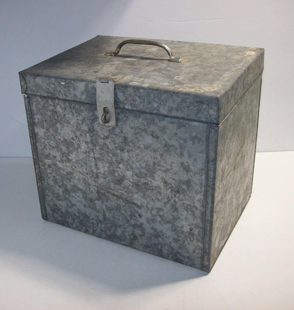 Vintage Handmade GALVANIZED Metal Tool Box Toolbox Box, x