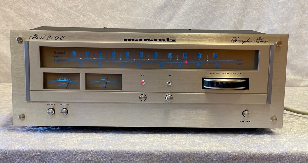 Marantz 2100 Tuner
