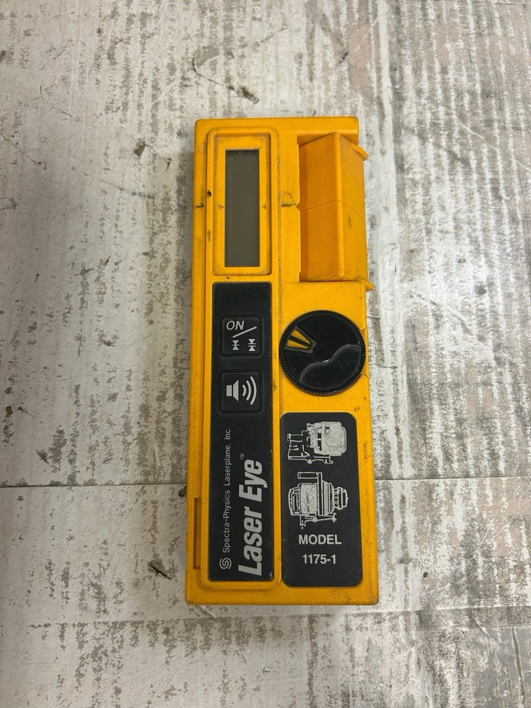 Leica Model LB-900 Mini Beacon Red Beam Laser & Combo Remote/Receiver CLEAN