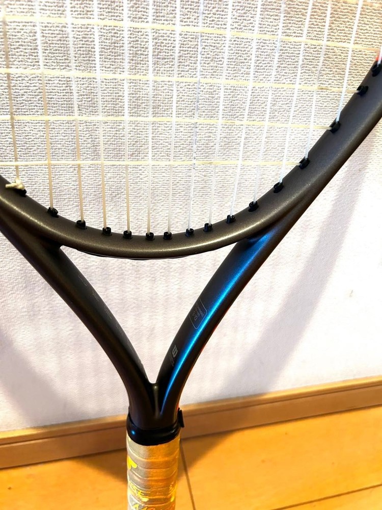020 Wilson junior tennis racket with case