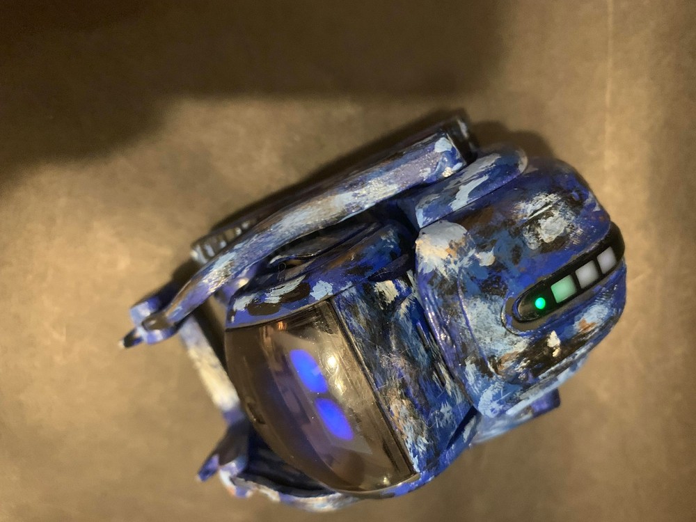 Anki VECTOR Robot Complete with Box, cube, charger. No instruction booklet