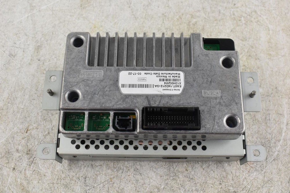 2015 Ford Escape 8 Screen Display OEM Used - Reprogramming Required