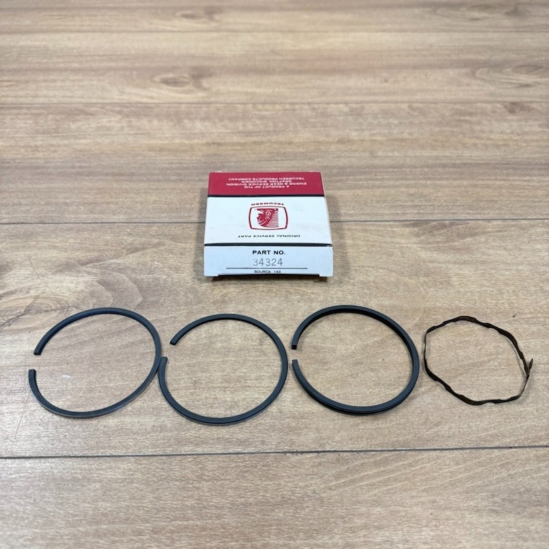 New TECUMSEH OEM NOS PISTON RING SET / 34324