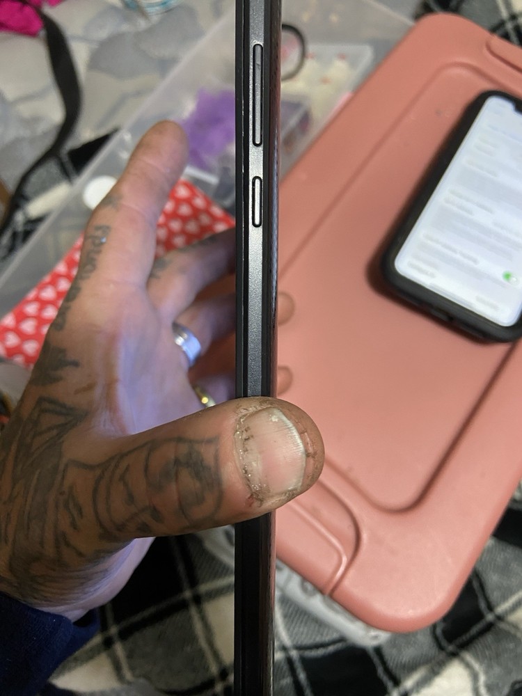Blu M8L 32 GB Black (T-mobile Cellular)